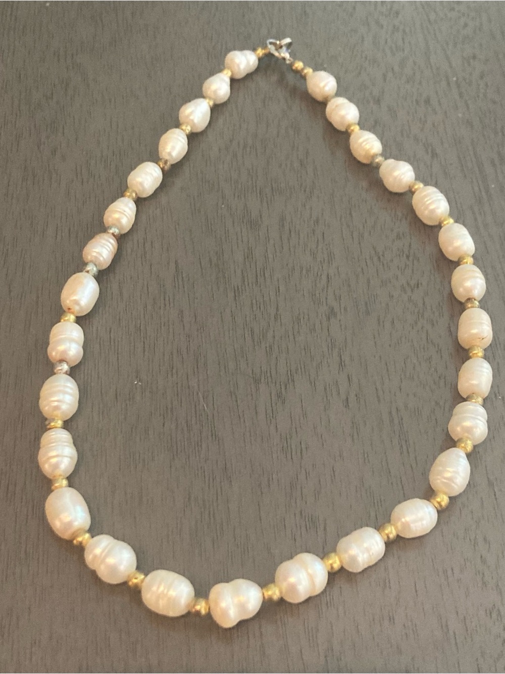 Classic Freshwater Pearl and Gold Bead Necklace - Picture 2 of 4